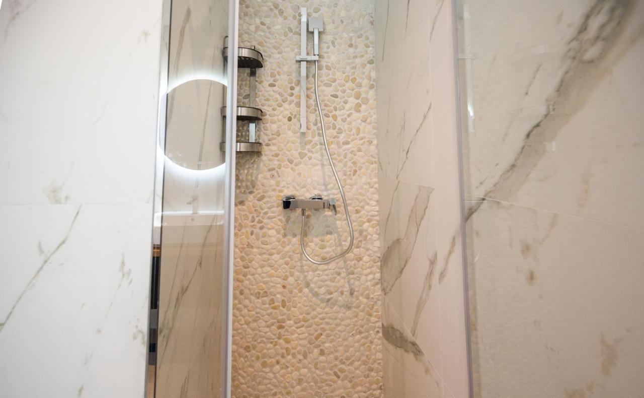 Old Town Design Apartments Сараево Екстериор снимка