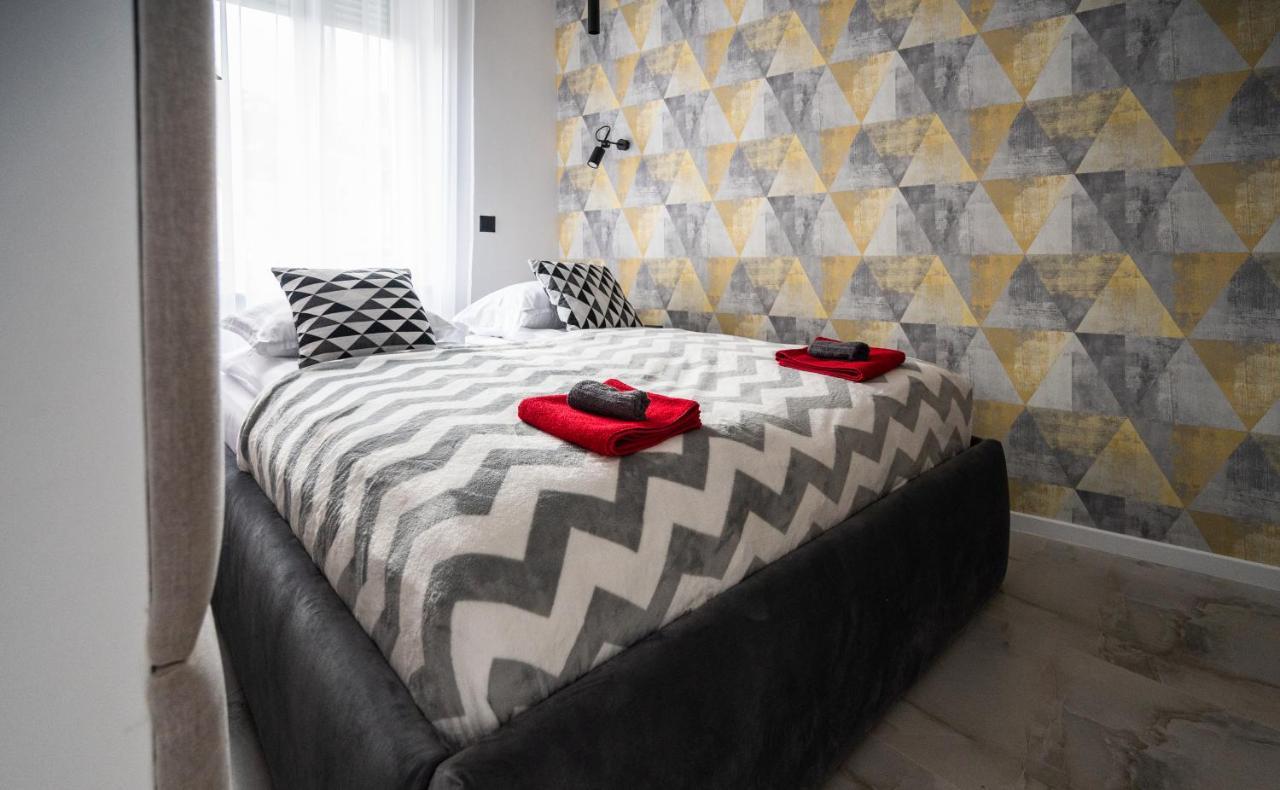 Old Town Design Apartments Сараево Екстериор снимка