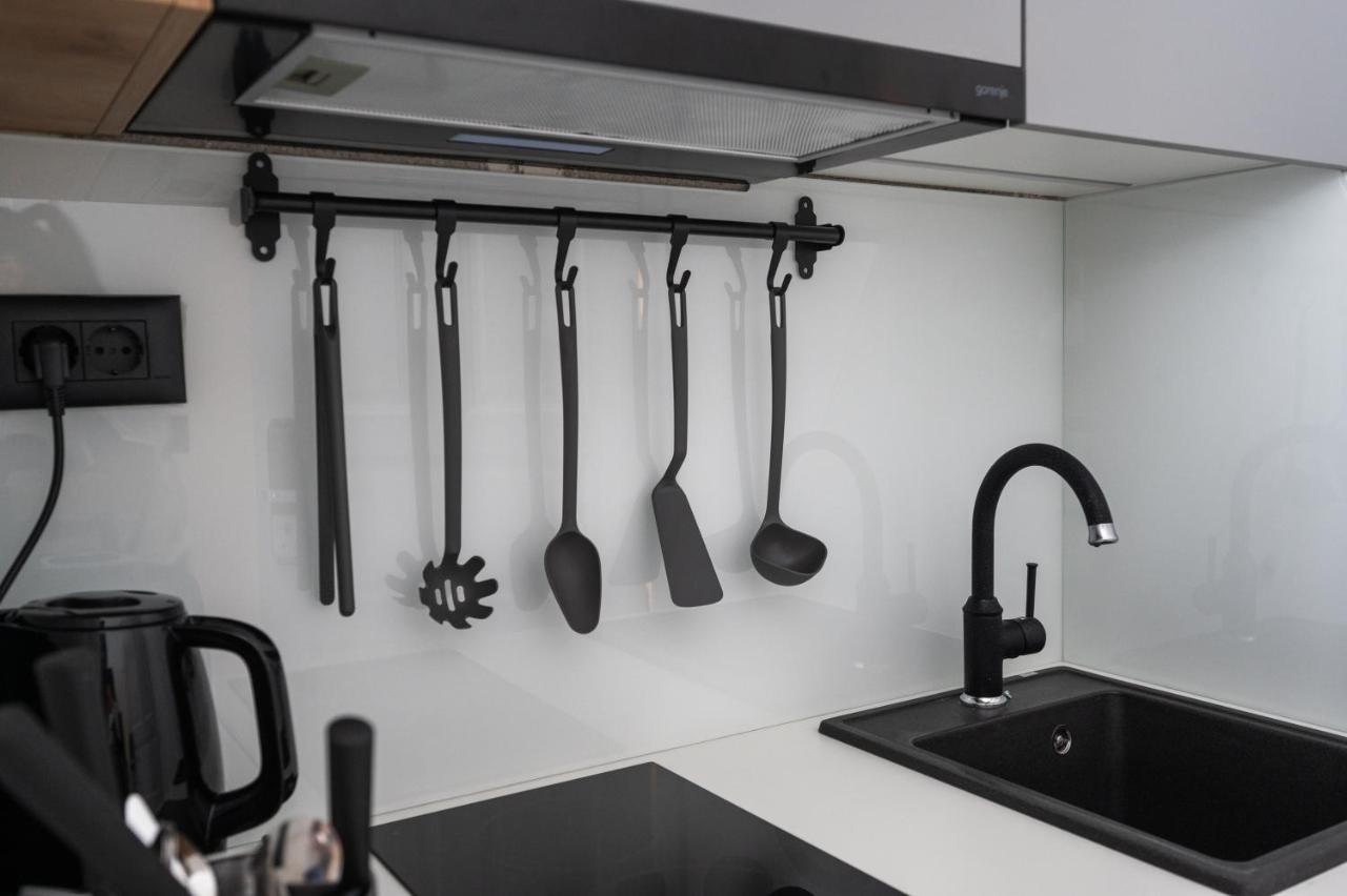 Old Town Design Apartments Сараево Екстериор снимка