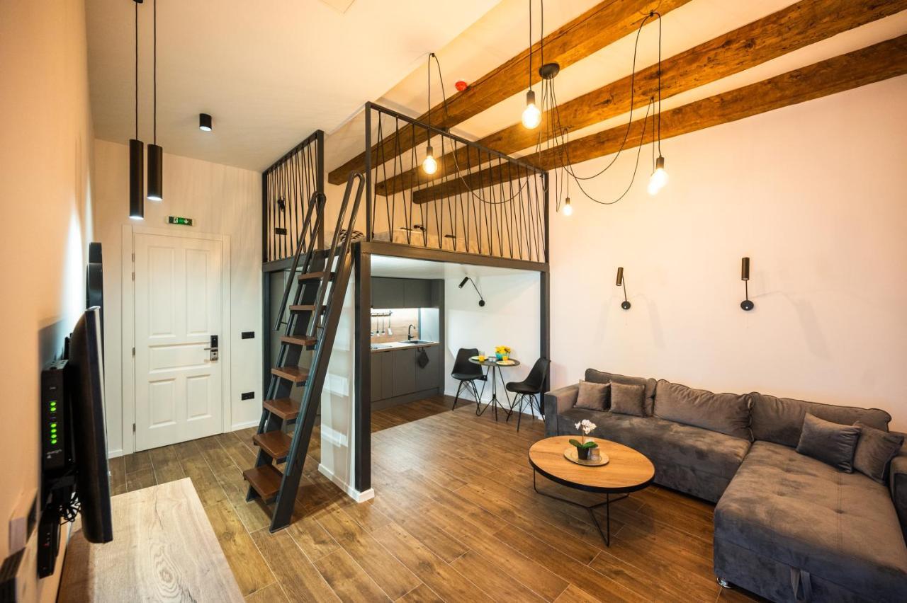 Old Town Design Apartments Сараево Екстериор снимка